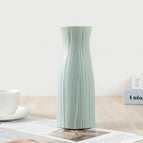 Small Waist Vase Green