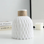 water ripple vase white