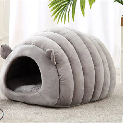 Sheep Bed for Cats - Semi-Enclosed Sleeping Bag