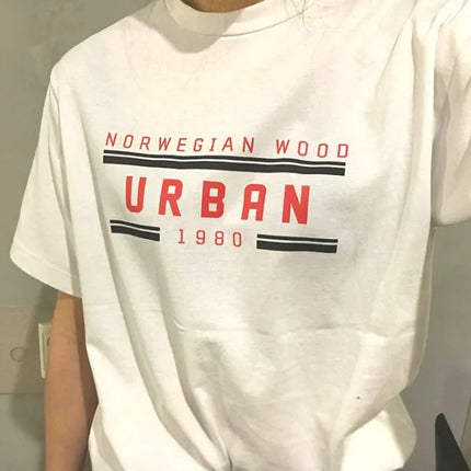 Urban T-Shirt – Stijl en Comfort voor de Stadsbewoner