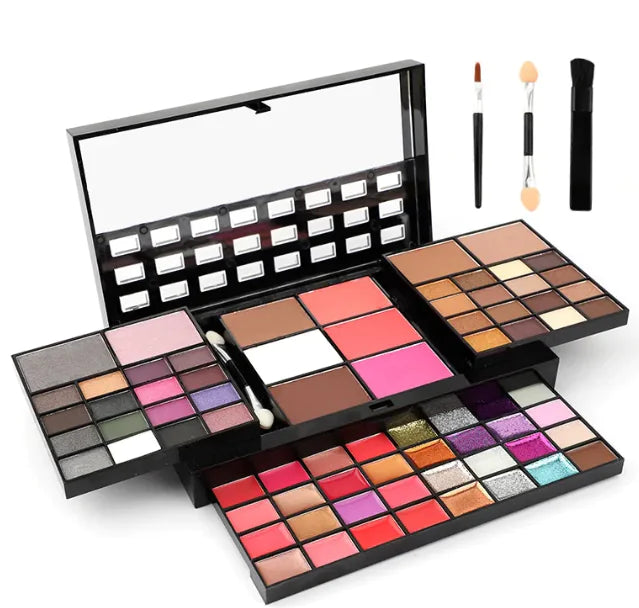 Make-upset met 74 kleuren: lipgloss, blush, oogschaduw en highlightpalet