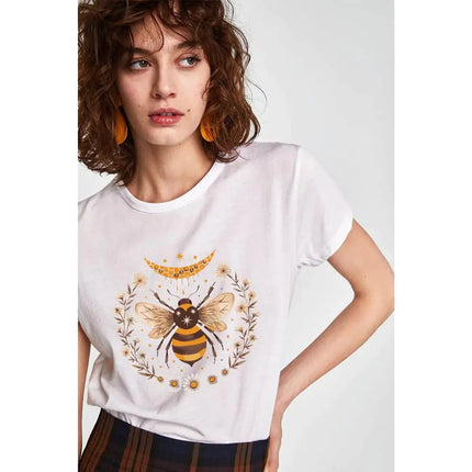 Bee Caring" Grafisch T-shirt – Mode met een Doel!